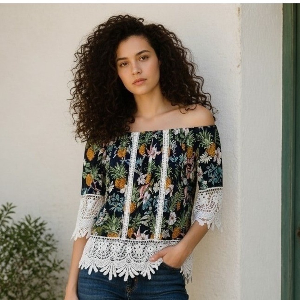 Red Leaf Women Navy‎ Tropical Pineapple Floral Lace Off Shoulder Blouse Small
